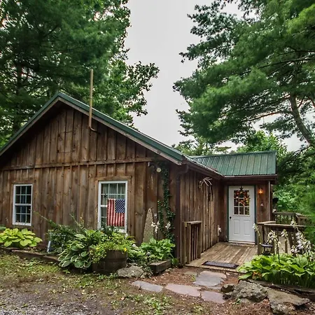Autumn Ridge- Cozy Cabin In The Blue Ridge Mountains With A Bubbly Hot Tub!
